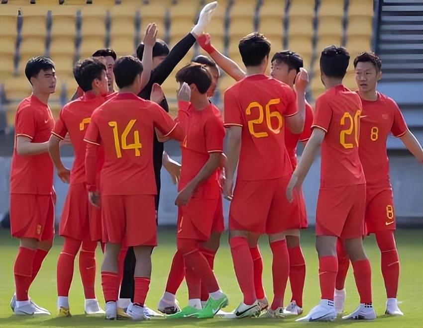 欧冠比赛视频-U23国足踢泰国首发预测！蒯纪闻首次以主力身份出战，王钰栋替补